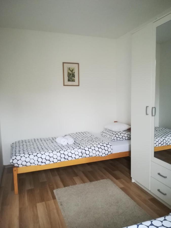 Meridian Apartment , 300M To Bus Terminal, Fast Wifi & Airport Transf Zagreb Exterior foto