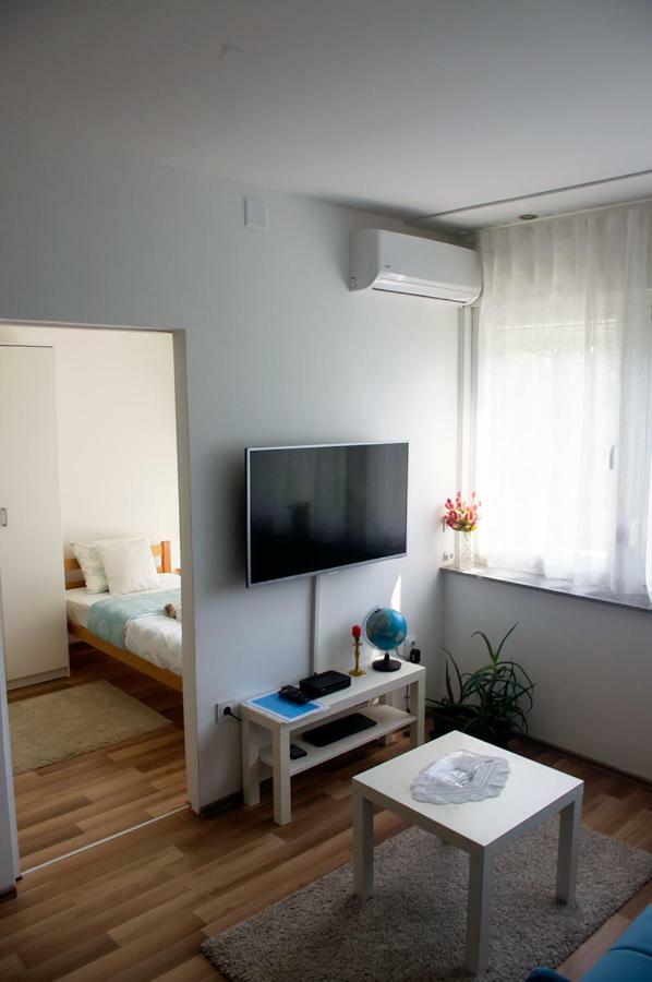 Meridian Apartment , 300M To Bus Terminal, Fast Wifi & Airport Transf Zagreb Exterior foto